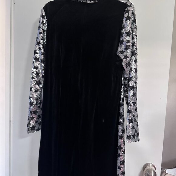 ELOQUII - Star Sequin Mini Dress - Picture 3 of 3